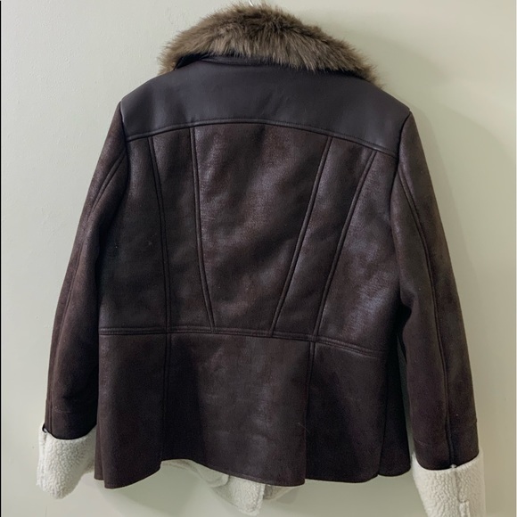 Tahari Faux Fur Collar Zip Front  Moto Jacket - Picture 2 of 13